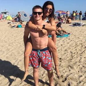 Meet your Posher, Alma